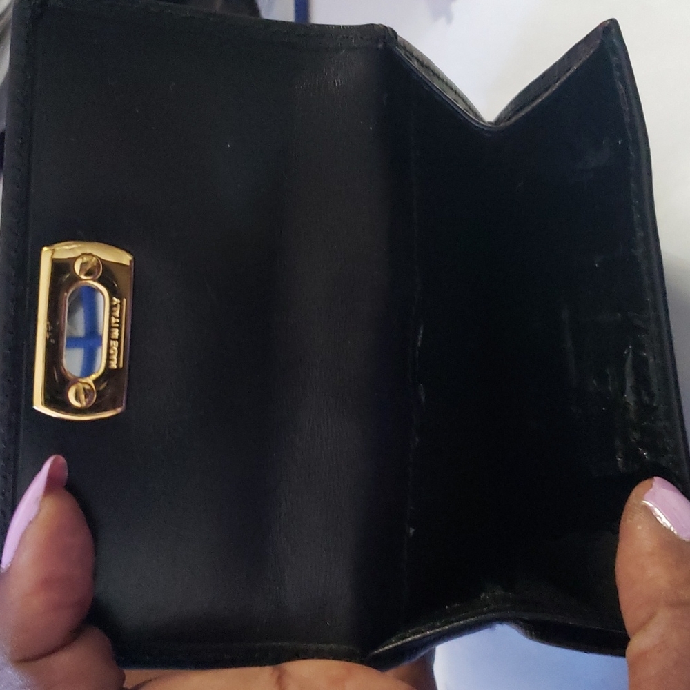 Salvatore Ferragamo Black Leather Wallet. Small continental size - Picture 6 of 9